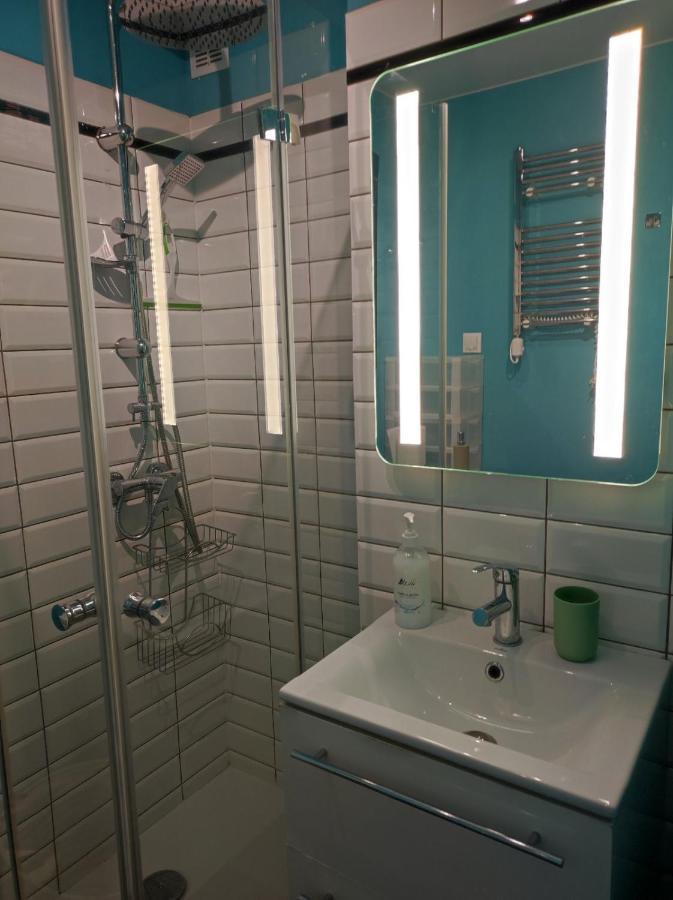 Single Room No.4 In The Very Center Of Varsovie Extérieur photo